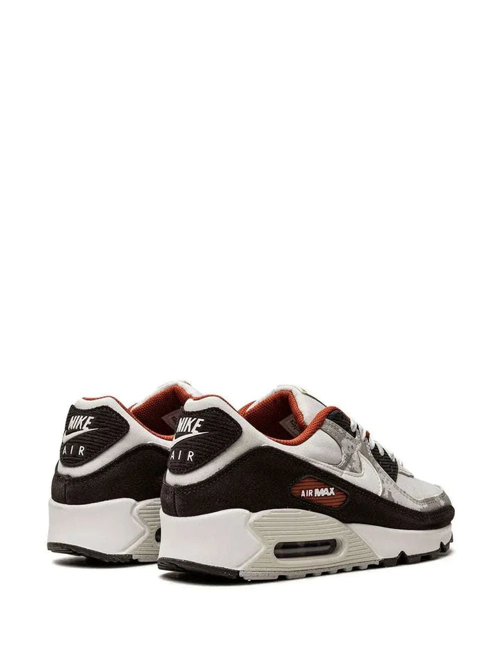 Nike Air Max 90 SE Social FC side view