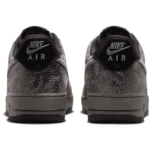 Bold color block design on Nike Air Force 1 '07 LV8