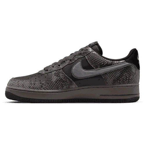 Bold color block design on Nike Air Force 1 '07 LV8
