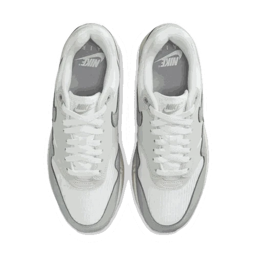 Nike Air Max 1 retro sneakers for ladies