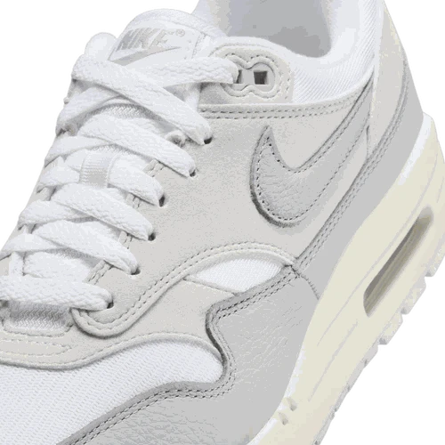 Nike Air Max 1 retro sneakers for ladies