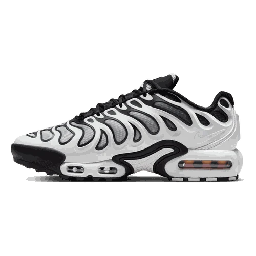 Nike Air Max Plus Drift women’s side view