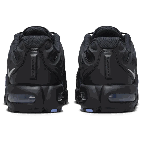 Nike Air Max Plus Drift women’s side view