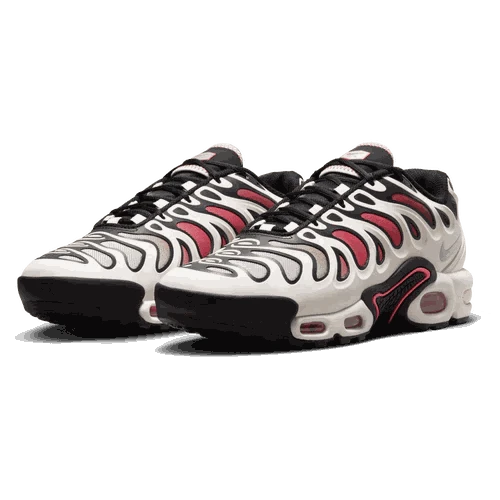 Nike Air Max Plus Drift women’s side view