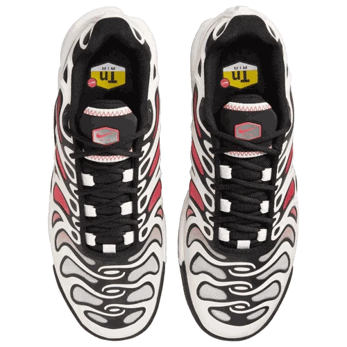 Nike Air Max Plus Drift women’s side view