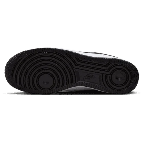 Nike Air Force 1 '07 men’s side view
