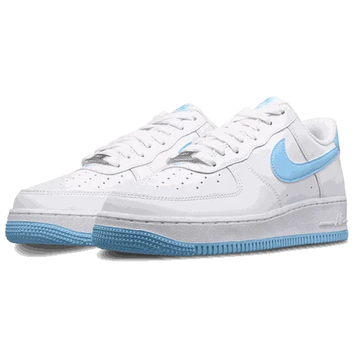 Nike Air Force 1 '07 men’s side view