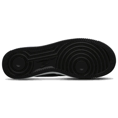 Nike Air Force 1 '07 men’s side view