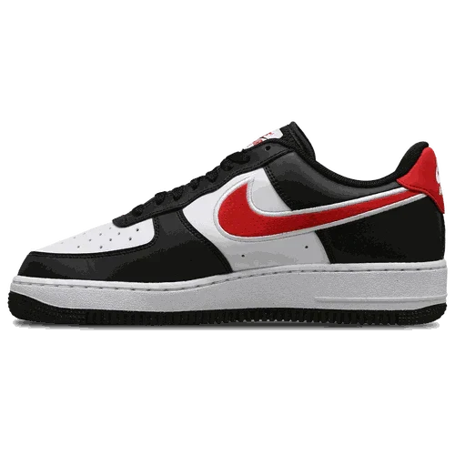 Nike Air Force 1 '07 men’s side view