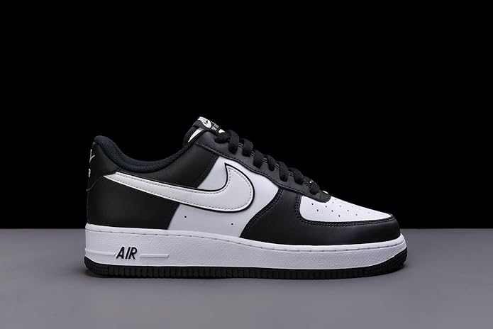 Nike Air Force 1 '07 men’s side view