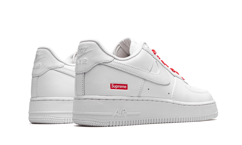 Nike Air Force 1 Low x Supreme (MEN)