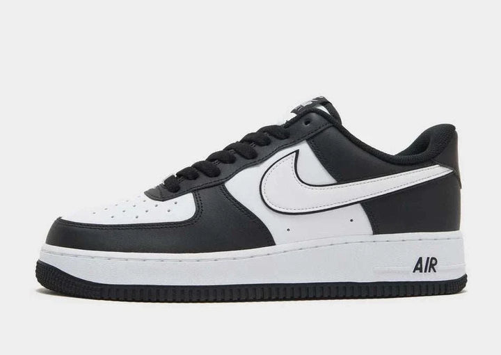 Nike Air Force 1 '07 men’s side view